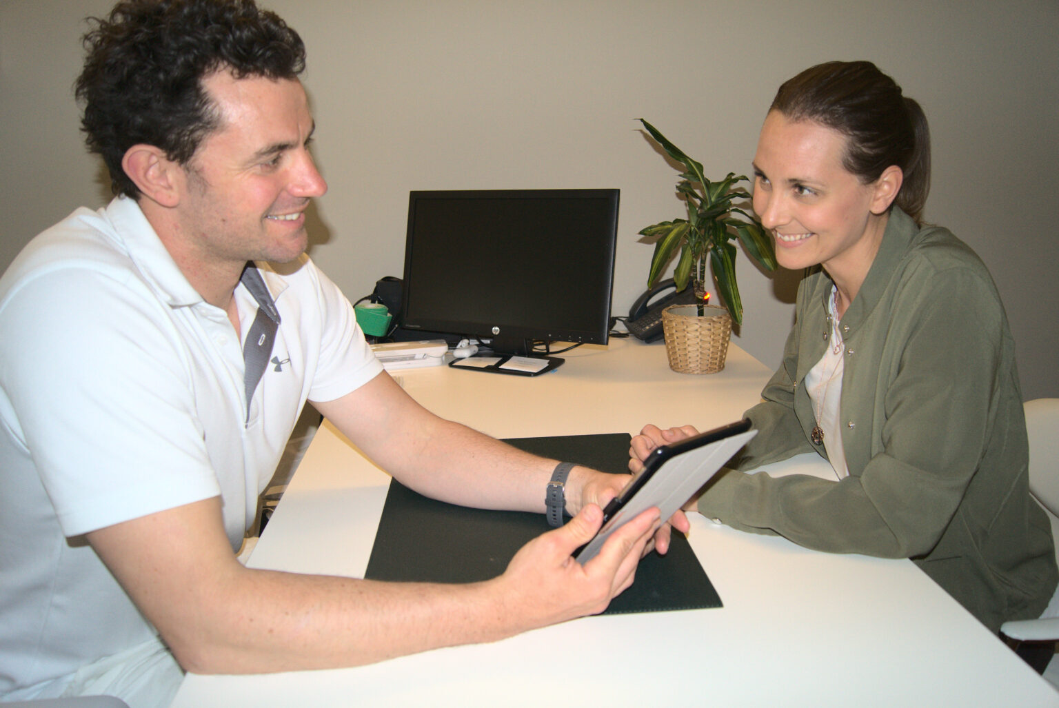 Heilmasseur Lukas Brachtel Wien